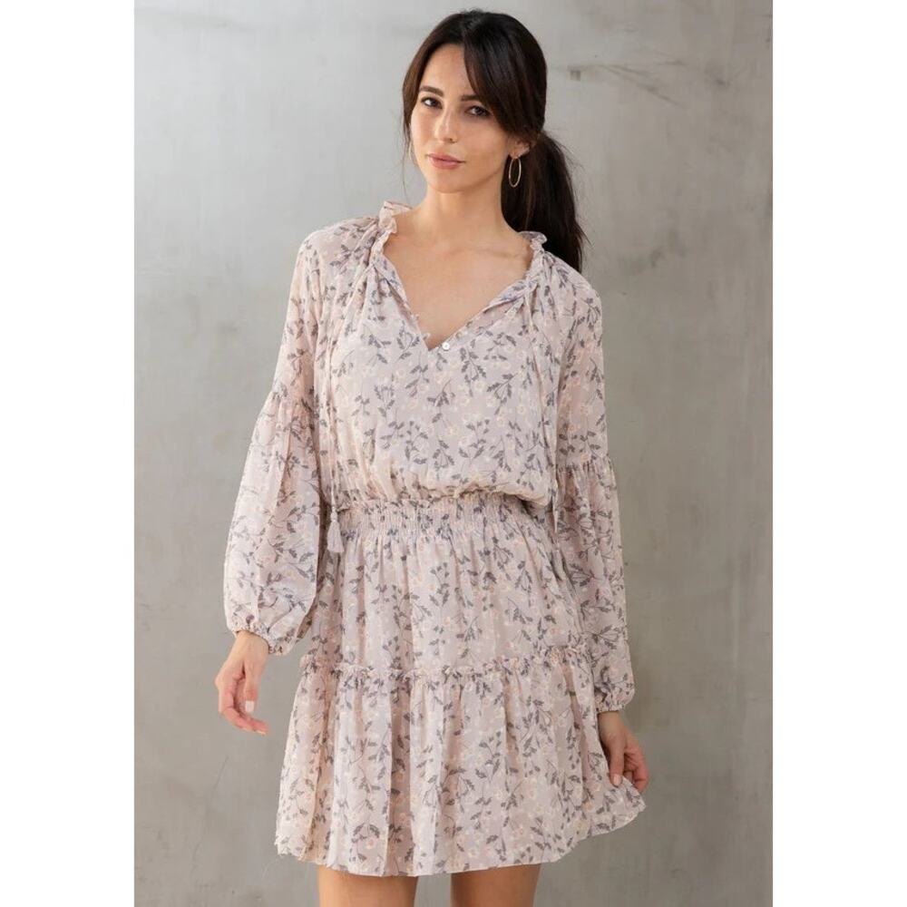 LOVESTITCH NWT Hania Floral‎ Mini Dress in Color Almond/Cream Size Small